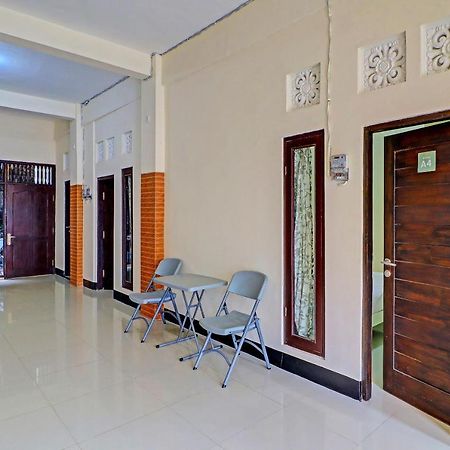 Oyo 91864 Holistic Stay Jimbaran Exteriér fotografie