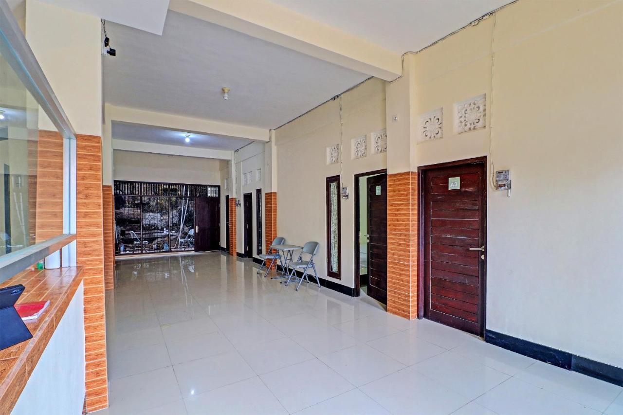 Oyo 91864 Holistic Stay Jimbaran Exteriér fotografie