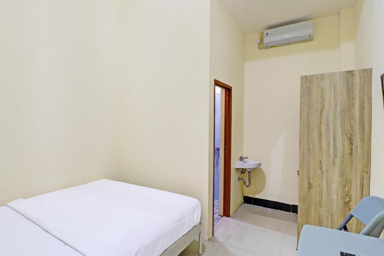 Oyo 91864 Holistic Stay Jimbaran Exteriér fotografie