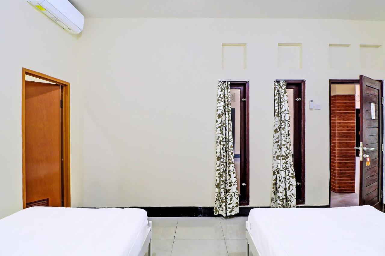 Oyo 91864 Holistic Stay Jimbaran Exteriér fotografie